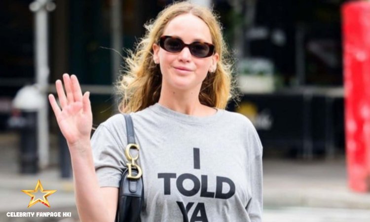 Jennifer Lawrence Vestes Camisa 'I Told Ya' de Zendaya do filme 'Challengers' - Buy Your Own Now!