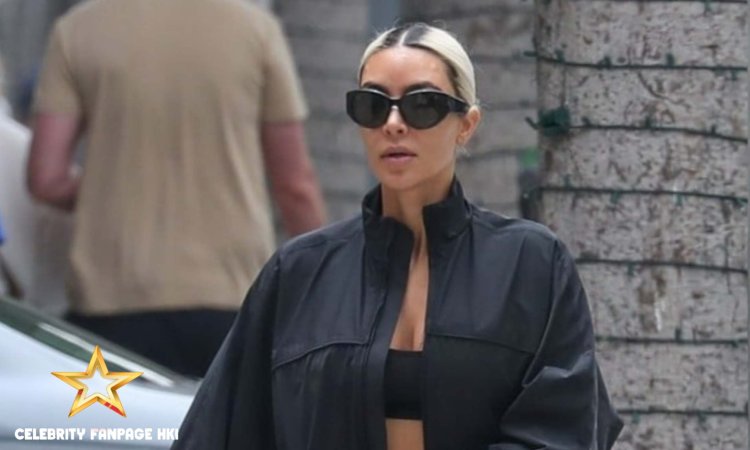 Kim Kardashian mostra sua barriga tonificado ao visitar a clínica de cuidados com a pele em Los Angeles