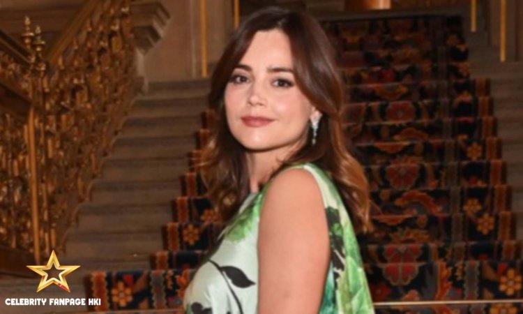 Jenna Coleman, de Doctor Who, está grávida e esbut bebê com múltiplas aparências