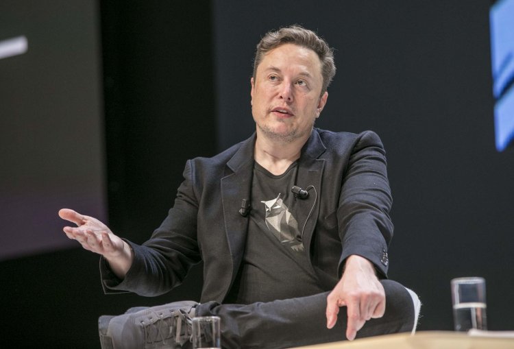 Elon Musk diz à Page Six que o bebê com Shivon Zilis não era “secreto”: “Todos os nossos amigos e familiares sabem”