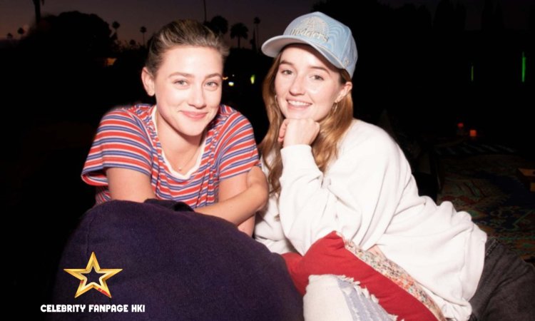 Lili Reinhart & Kaitlyn Dever Desfrute de uma noite de meninas no mais popular local de cinema ao ar livre de L.A.!