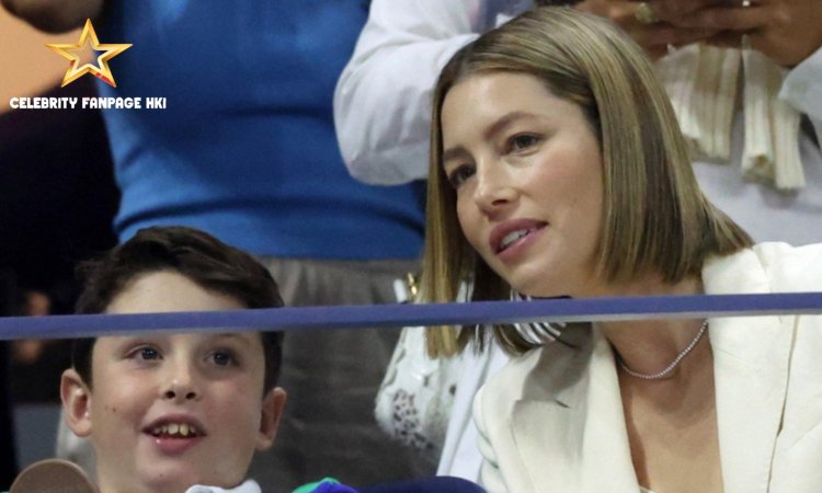 Jessica Biel faz rara aparição com o filho Silas, 9, no US Open 2024!