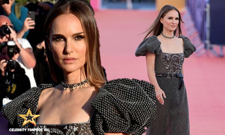 Natalie Portman, 43, impressiona em um vestido brilhante no Festival de Cinema Americano de Deauville, na França, enquanto recebe um grande prêmio