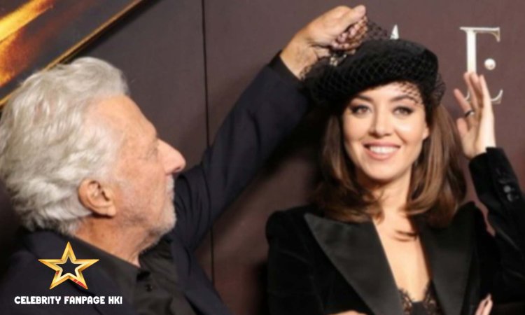 Dustin Hoffman ajuda Aubrey Plaza a consertar seu chapéu na estreia de 'Megalopolis' no tapete vermelho de Nova York