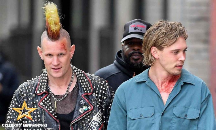 Matt Smith parece inreconhecível balançando um Mohawk colorido em set filmagem com Austin Butler em Nova York