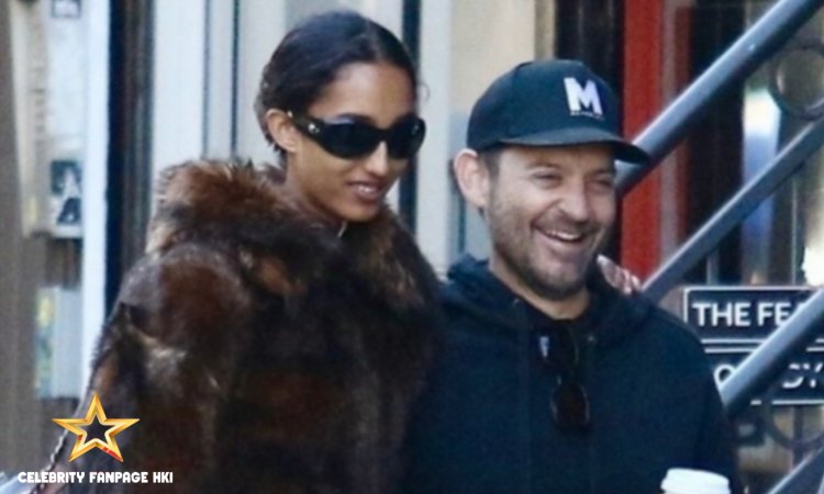 Tobey Maguire desperta rumores de romance com a modelo Mona Tougaard durante caminhada aconchegante em Nova York