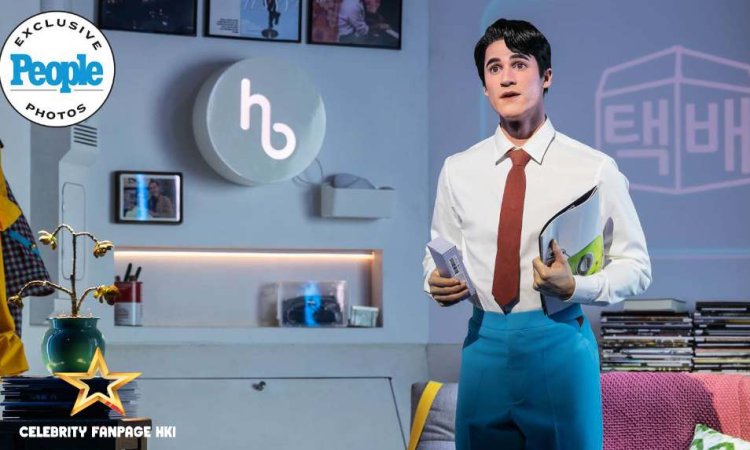 Darren Criss e Helen J Shen Go Robic em primeiro lugar no novo musical futurista da Broadway Maybe Happy Ending