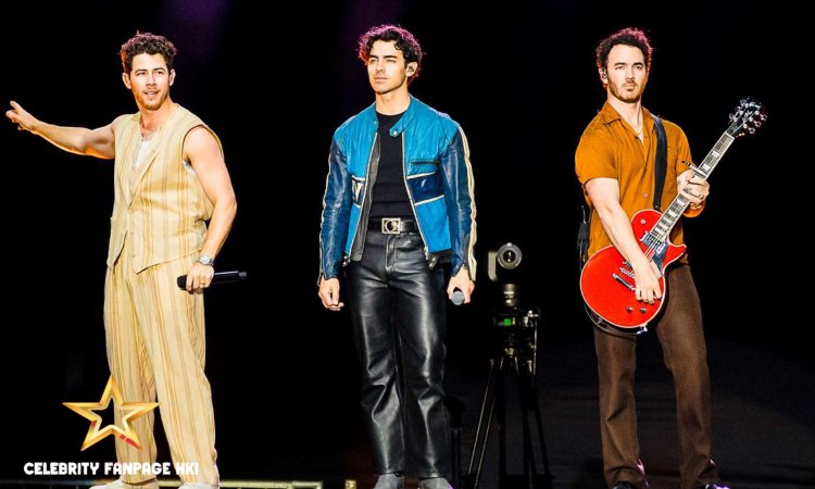 Kevin Jonas Says ‘Ego’ Contribuiu para o Rompimento de 2013 dos Jonas Brothers Antes do Próximo 20o Aniversário da Banda