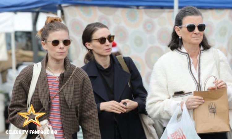 Kate e Rooney Mara visitam o mercado de produtores em Studio City com a mãe Kathleen