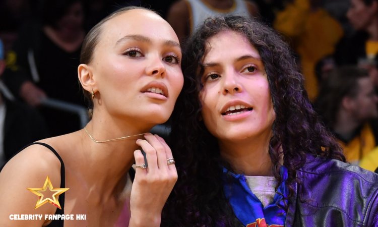 Lily-Rose Depp Compartilha Raras Insight No Relacionamento Com Namorada 070 Shake