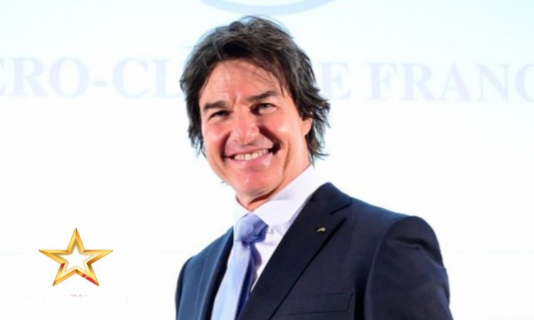 Tom Cruise recebe a Grande Medalha do Aeroclube da França!